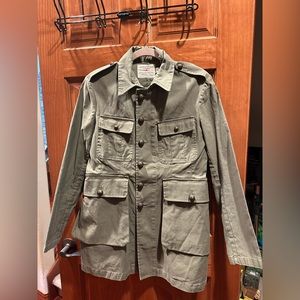 Women’s mid-length Field Jacket (Military Style)